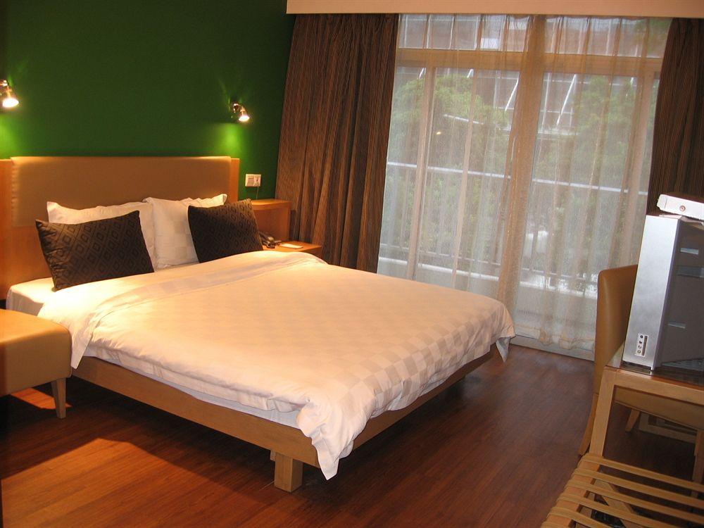 Yanjiang East Garden Inn Guangzhou Buitenkant foto